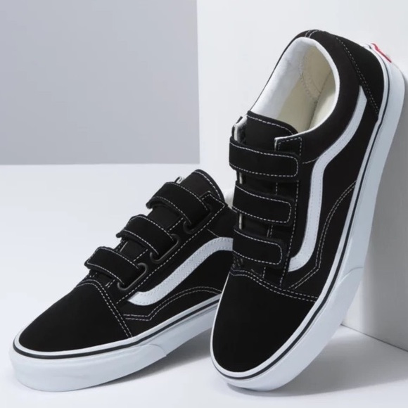 Vans Suede/Canvas Old Skool V Shoes NIB - Picture 1 of 5